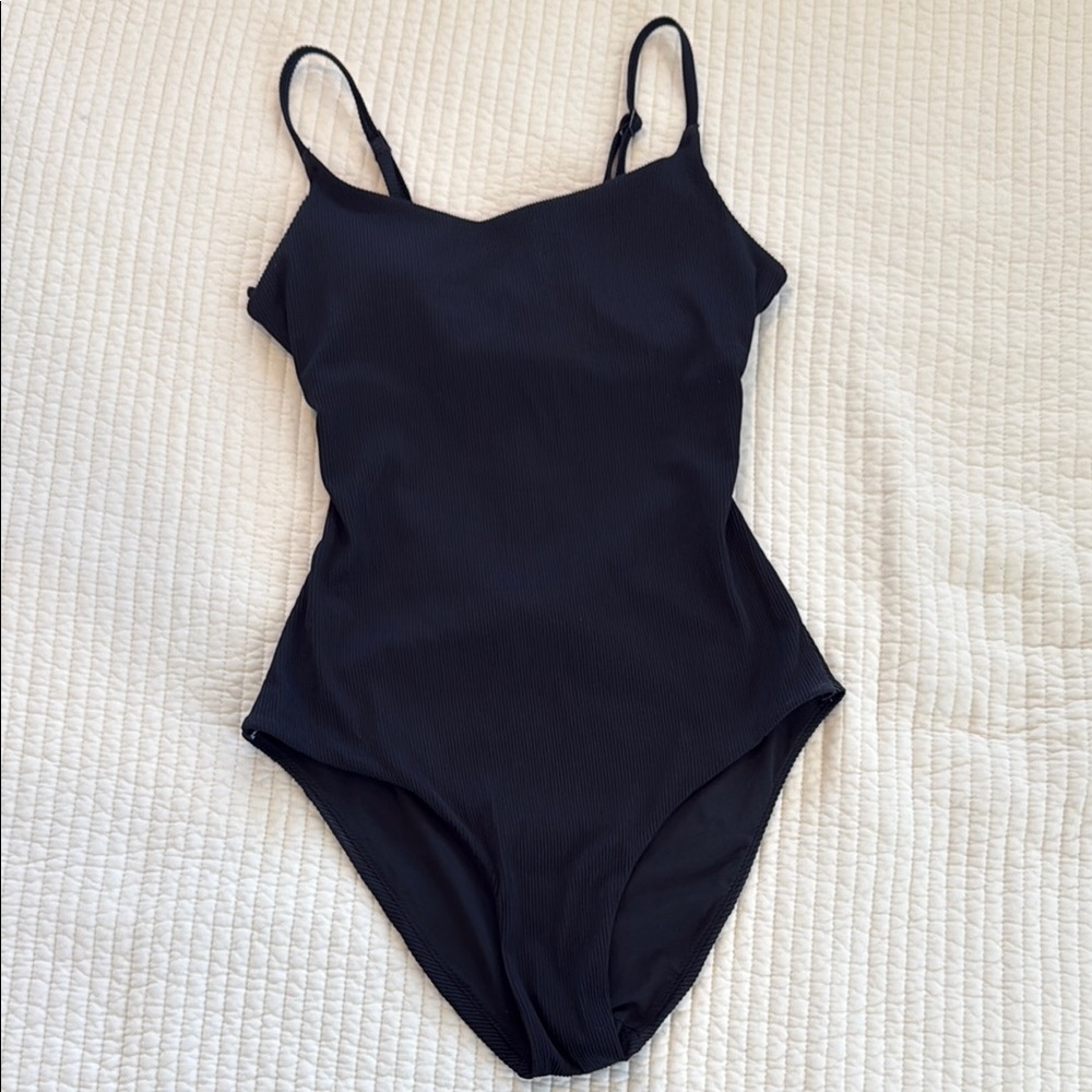 Aerie women’s small ribbed Black One Piece Swimsuit